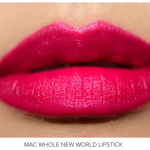 🧞♂️LE🧞♂️MAC Aladdin Collection Matte Lipstick- A Whole New World - Picture 3 of 15